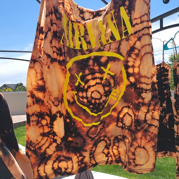 READ DESCRIPTION PLEASE Tie Dye Coming Soon!! Woohoo - Picture 3 of 11